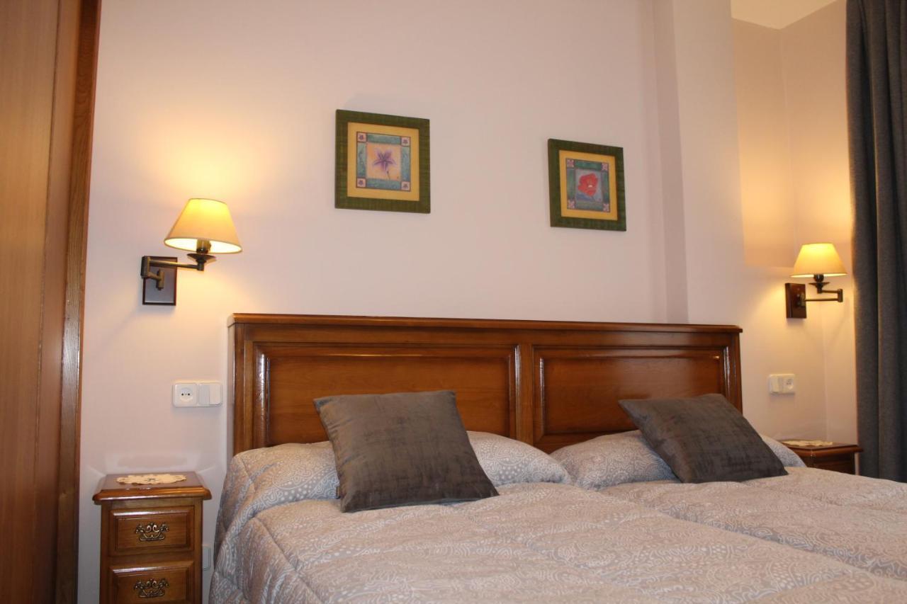 Apartamentos La Lula Cudillero Esterno foto
